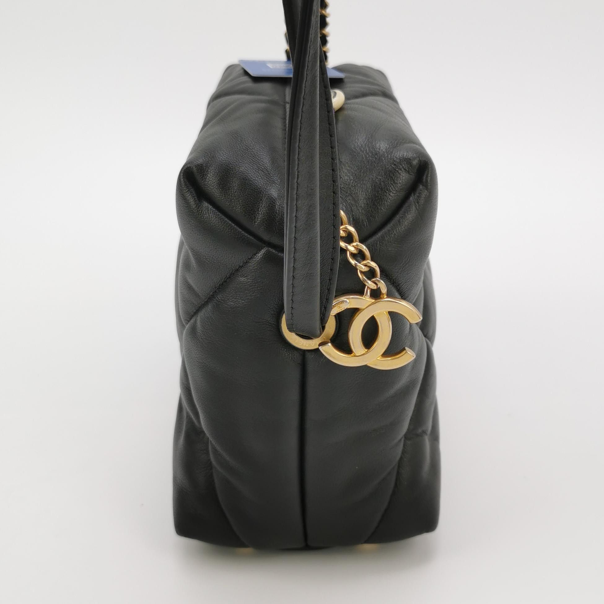 Chanel Chanel Women os Crossbody Bags Size ONE SIZE - 4 Thumbnail