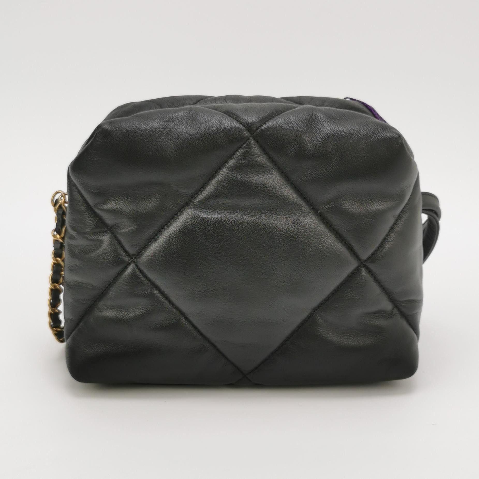 Chanel Chanel Women os Crossbody Bags Size ONE SIZE - 5 Thumbnail