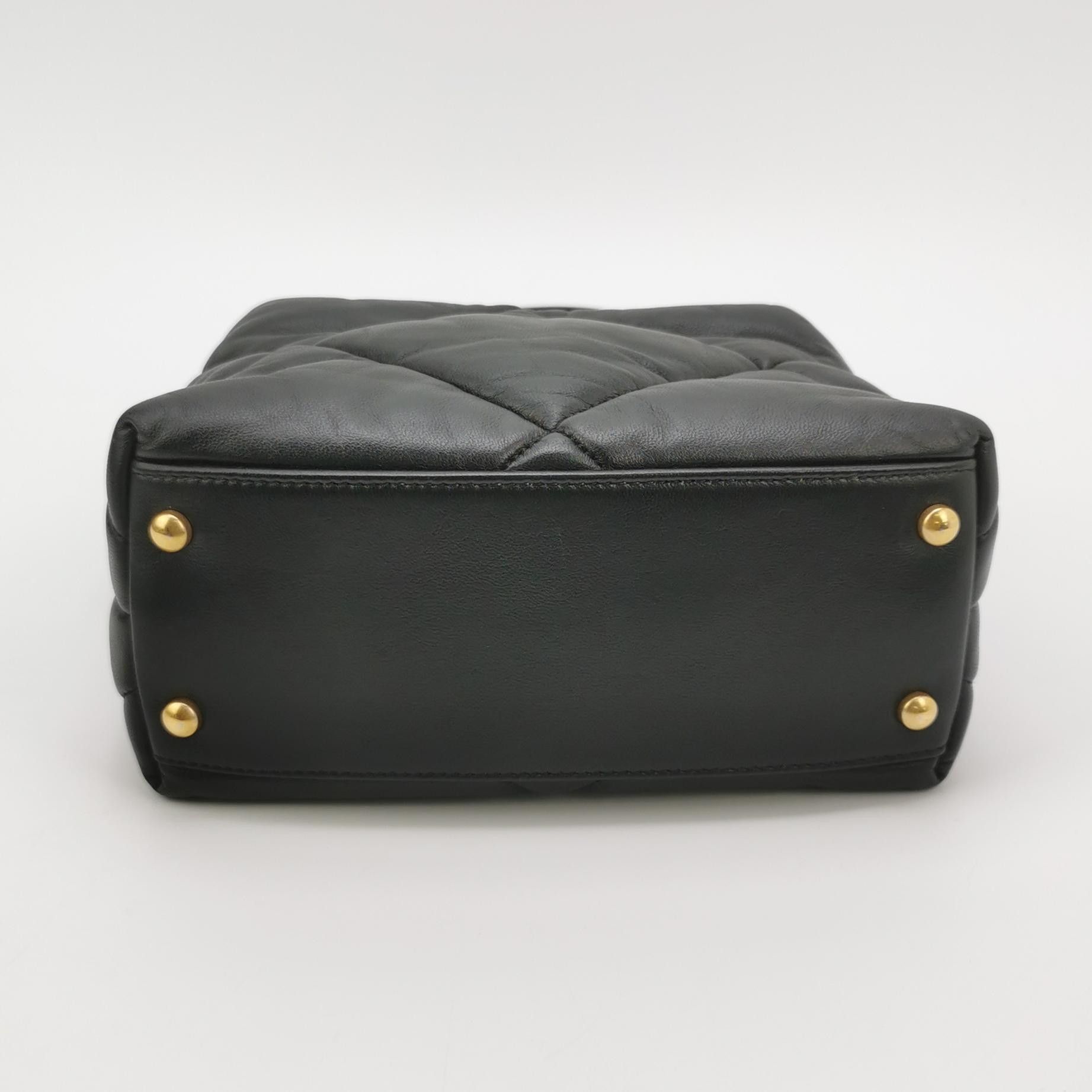 Chanel Chanel Women os Crossbody Bags Size ONE SIZE - 6 Thumbnail