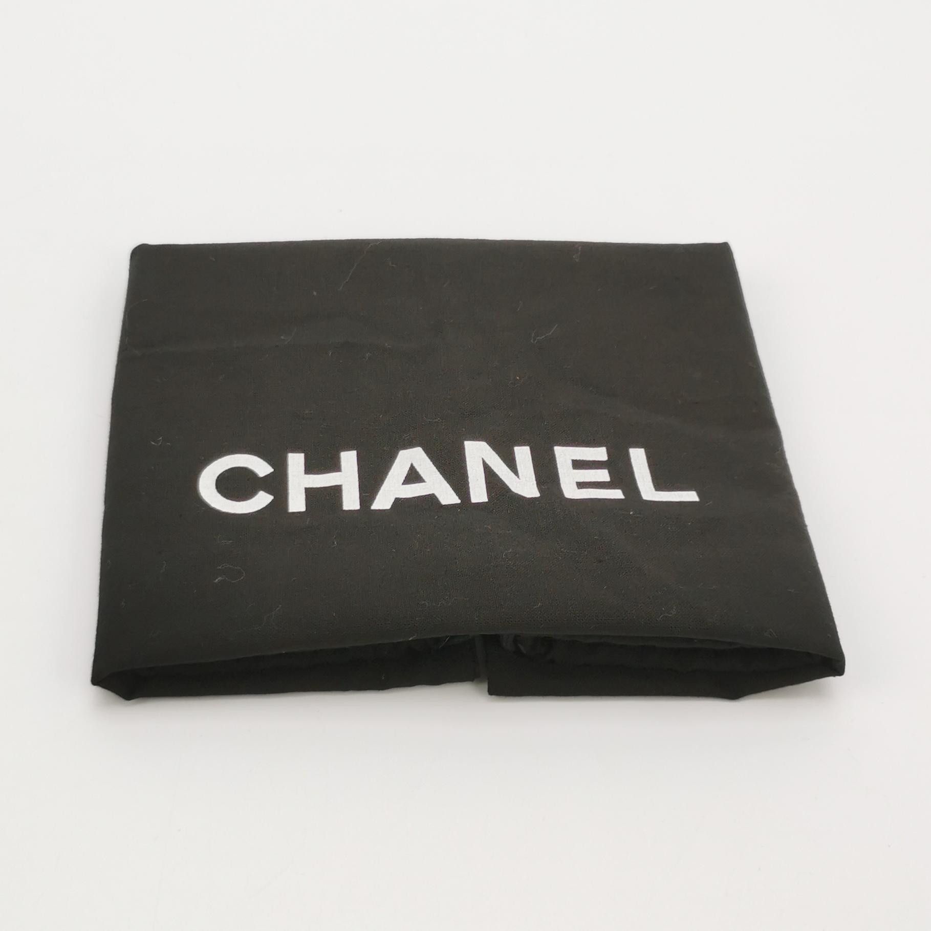 Chanel Chanel Women os Crossbody Bags Size ONE SIZE - 10 Thumbnail