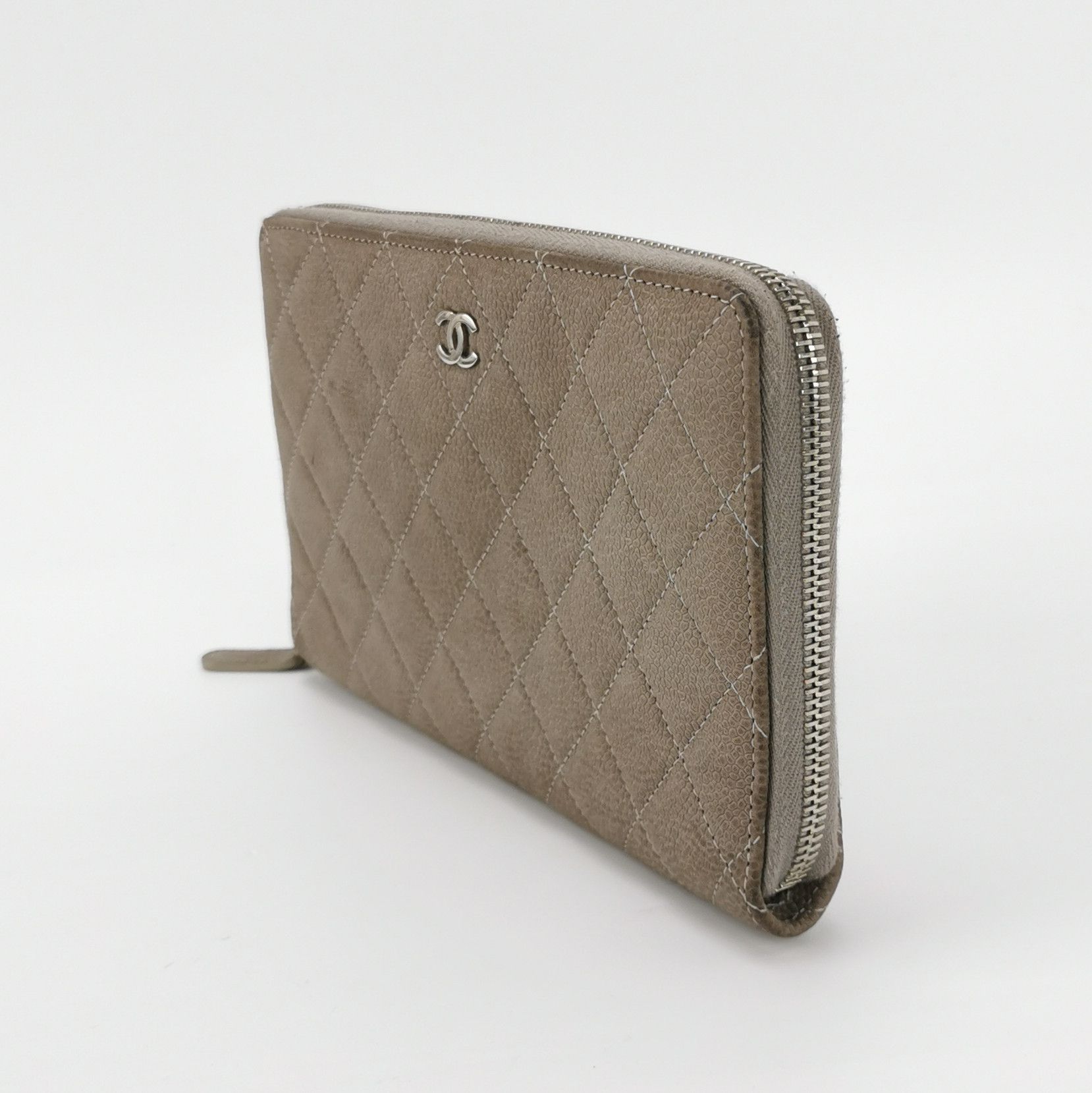 Chanel Chanel Women os Clutches Size ONE SIZE - 2 Thumbnail