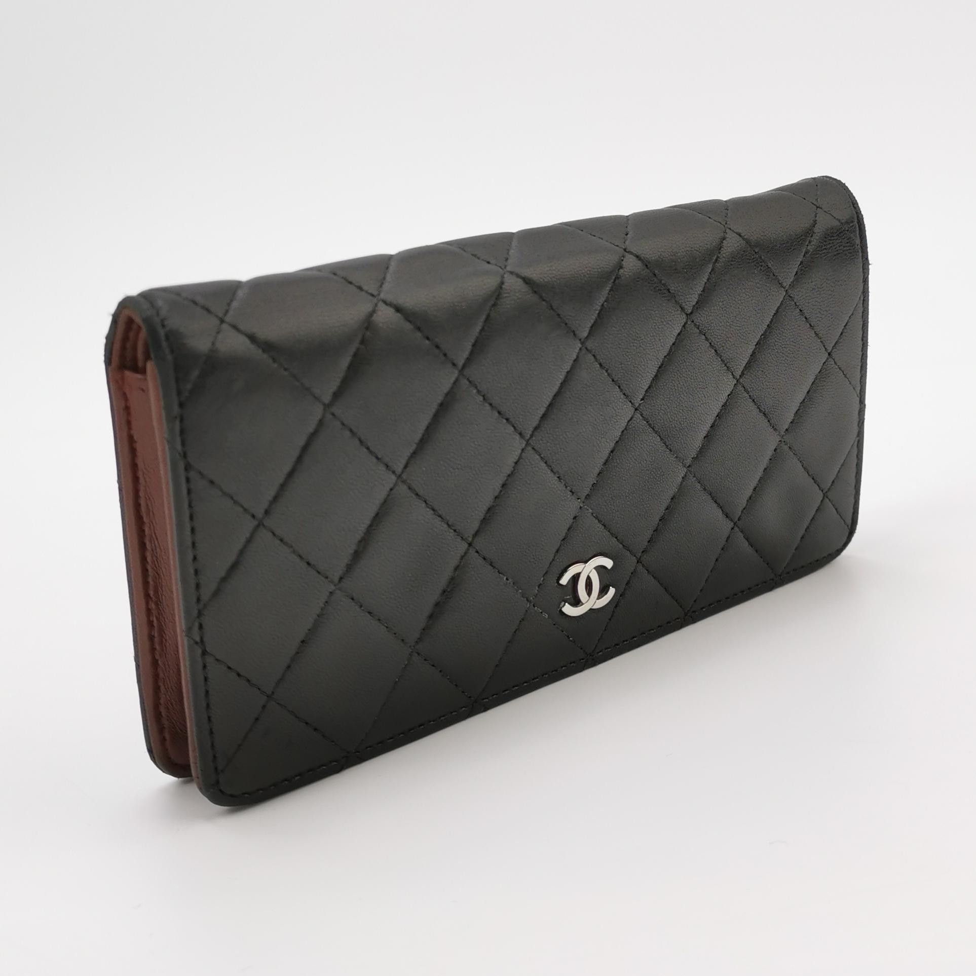 Chanel Chanel Women os Wallets Size ONE SIZE - 3 Thumbnail