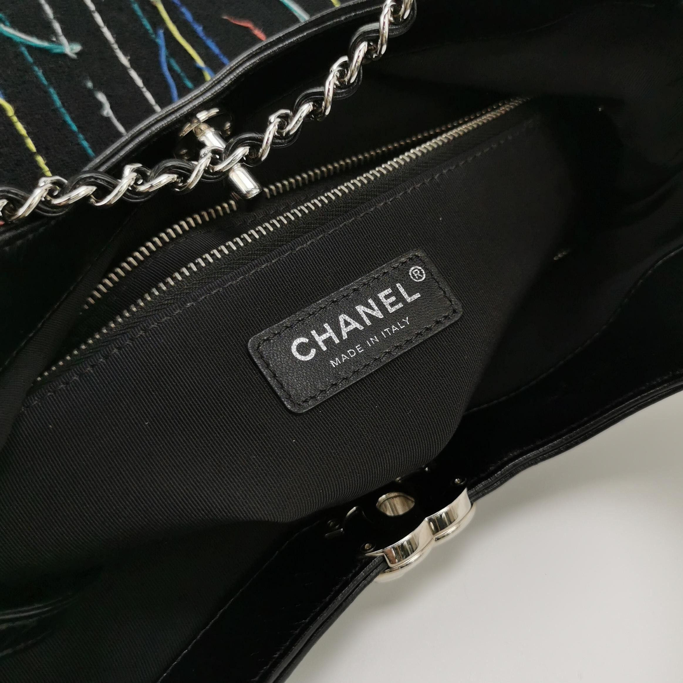 Chanel Chanel Women os Shoulder Bags Size ONE SIZE - 8 Thumbnail