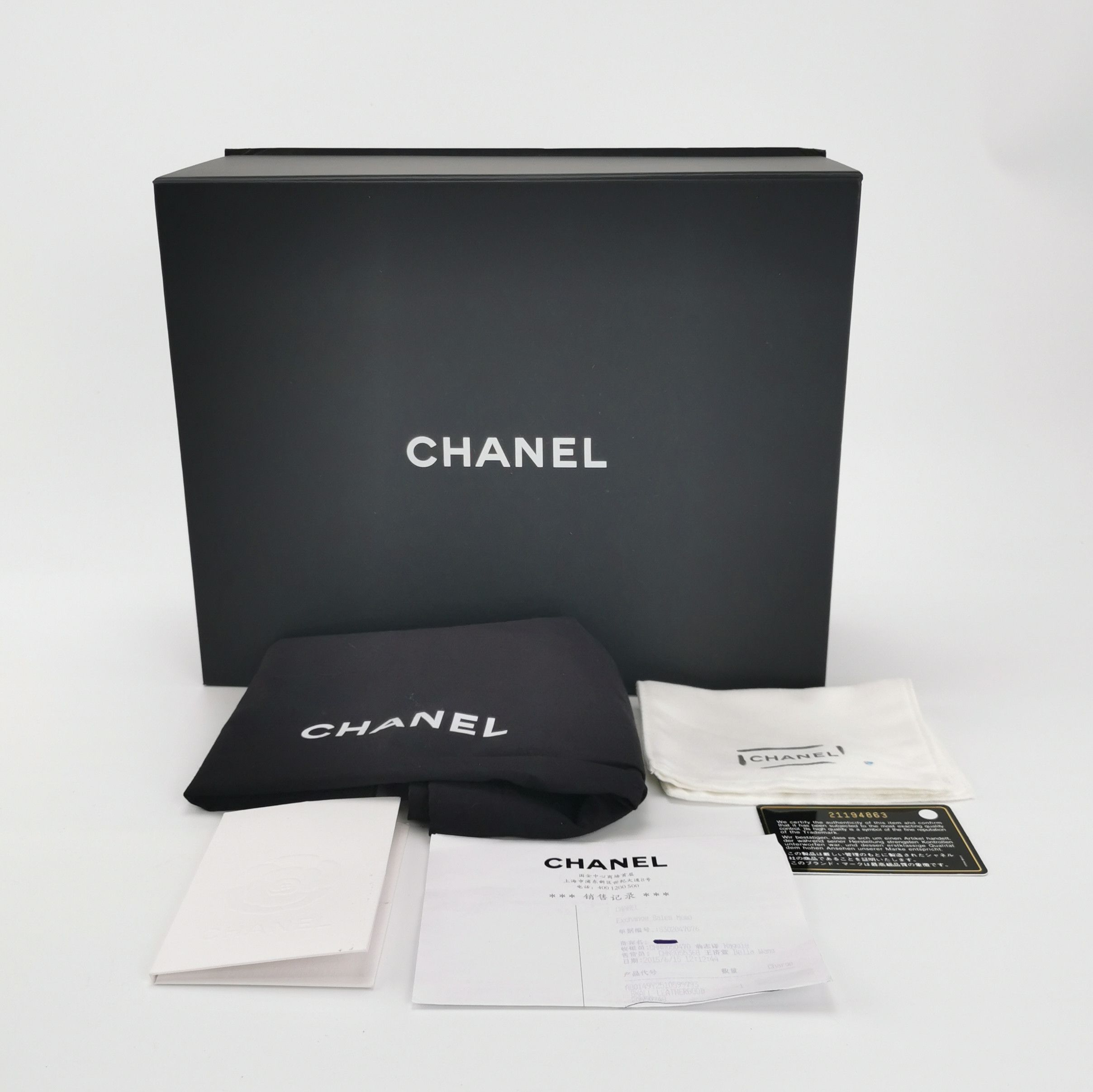 Chanel Chanel Women os Shoulder Bags Size ONE SIZE - 9 Thumbnail