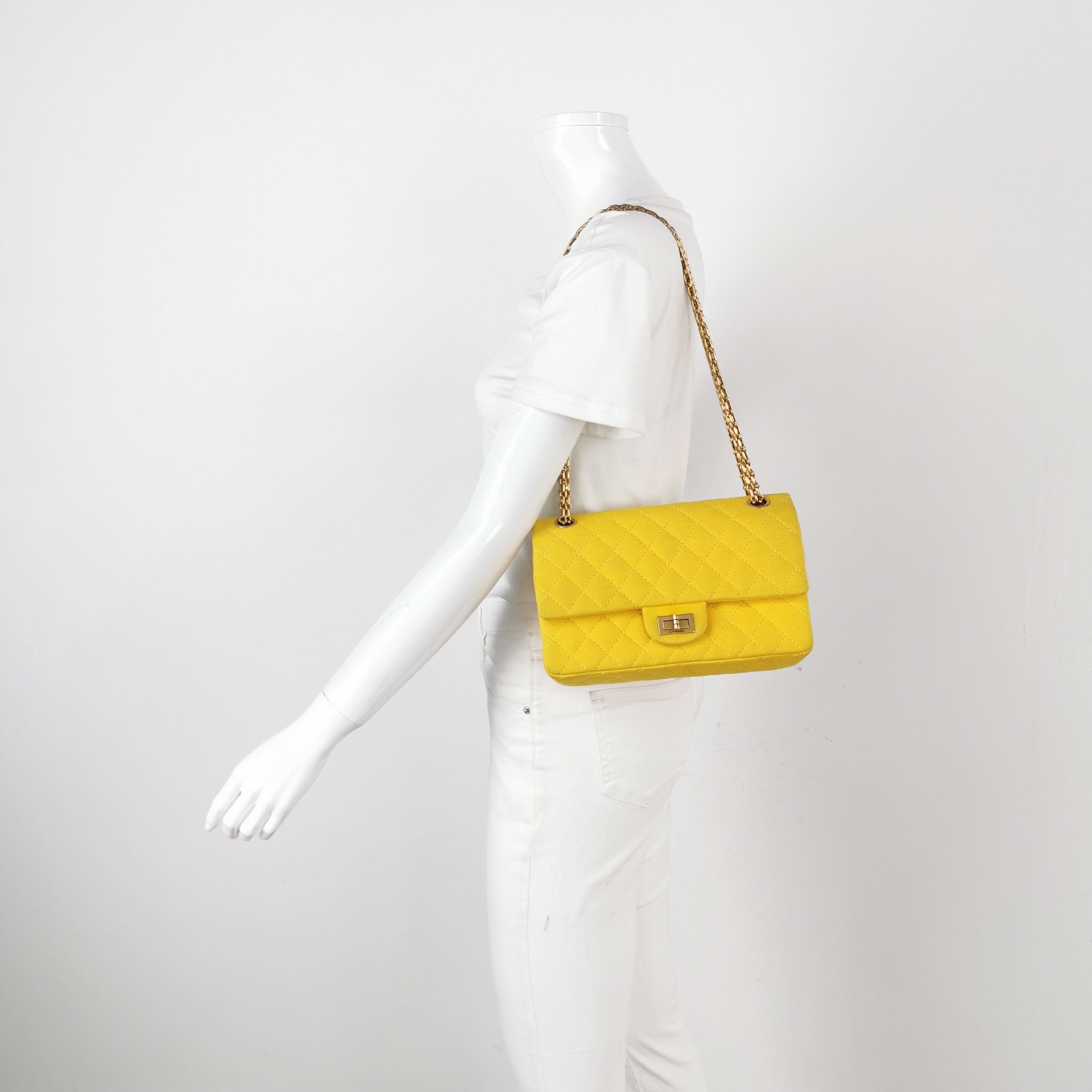 Chanel Chanel Women os Shoulder Bags Size ONE SIZE - 2 Thumbnail