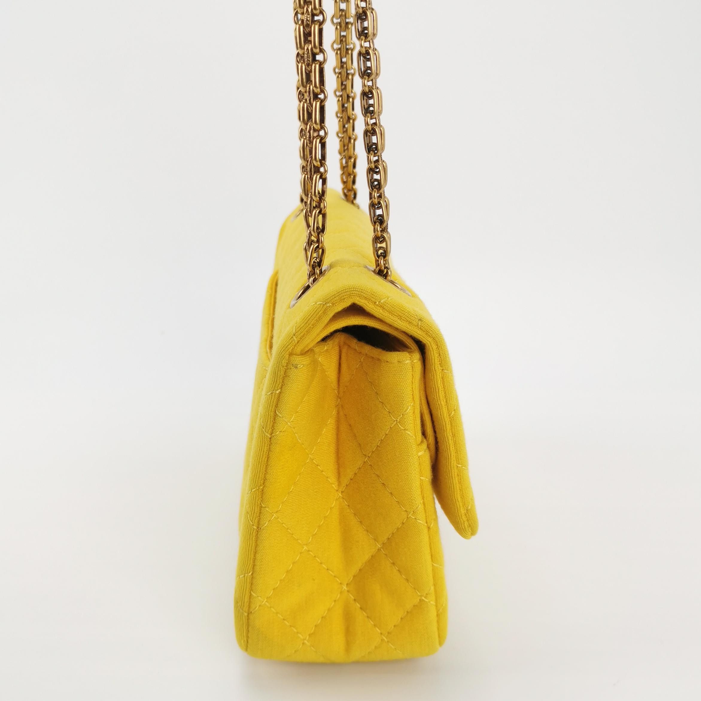 Chanel Chanel Women os Shoulder Bags Size ONE SIZE - 4 Thumbnail