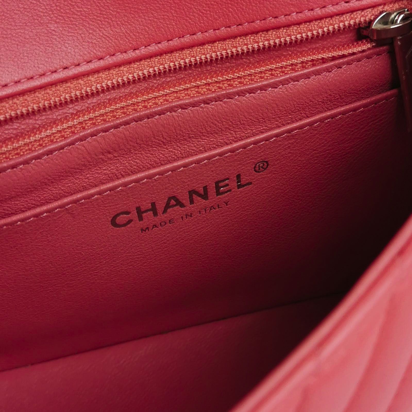 Chanel Chanel Women os Shoulder Bags Size ONE SIZE - 8 Thumbnail