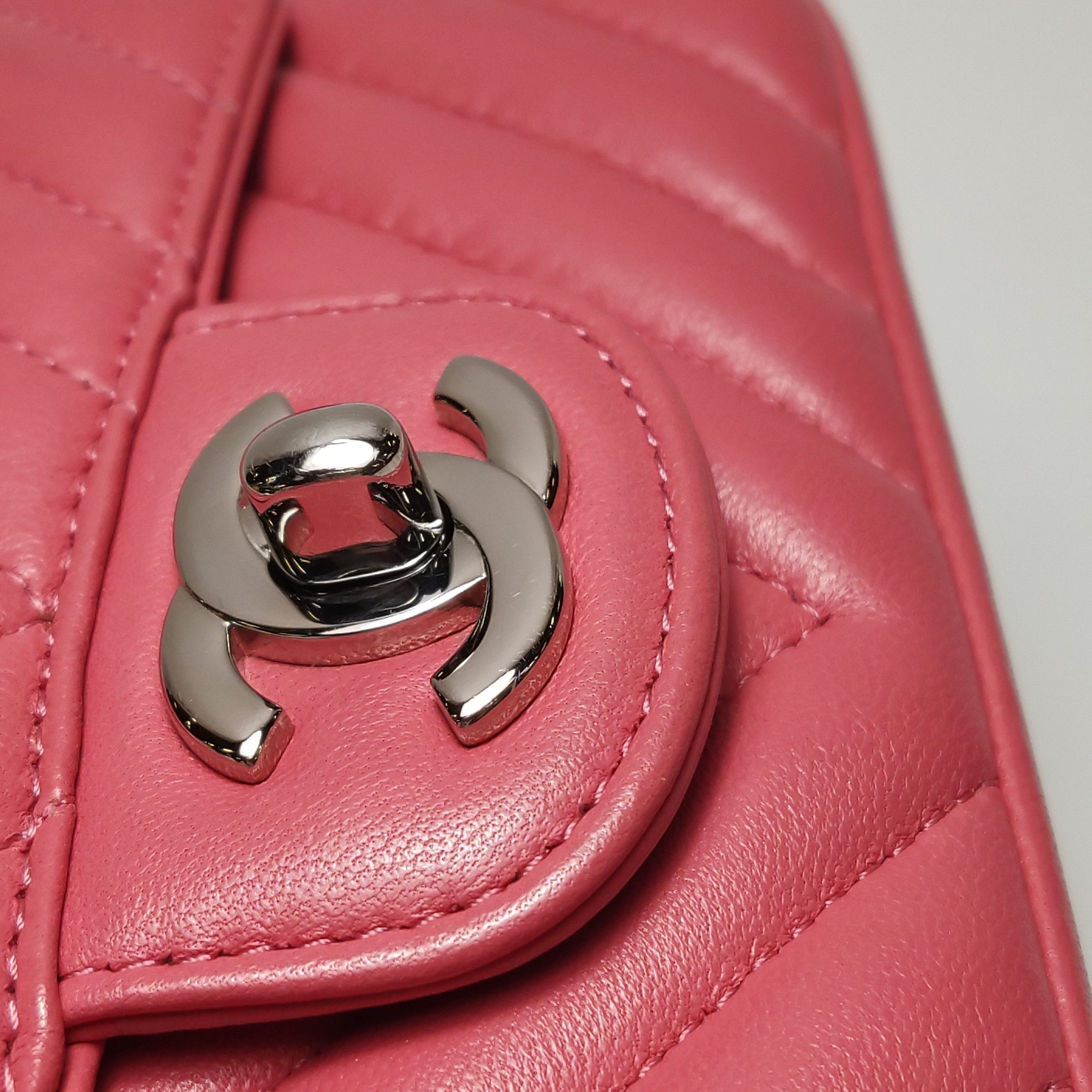 Chanel Chanel Women os Shoulder Bags Size ONE SIZE - 11 Thumbnail
