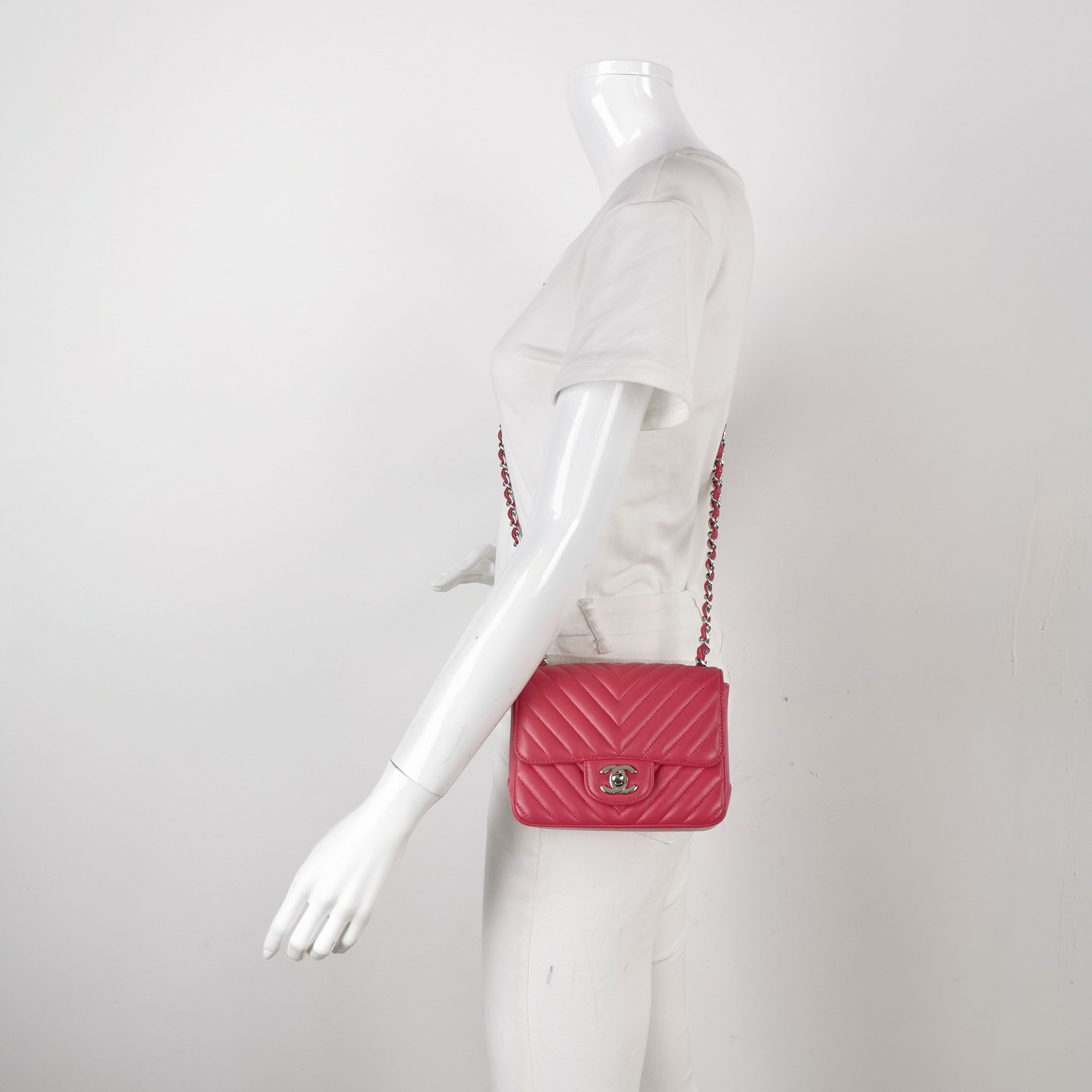 Chanel Chanel Women os Shoulder Bags Size ONE SIZE - 2 Thumbnail