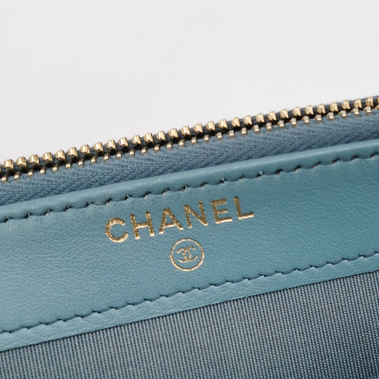 Chanel Chanel Women os Crossbody Bags Size ONE SIZE - 8 Thumbnail