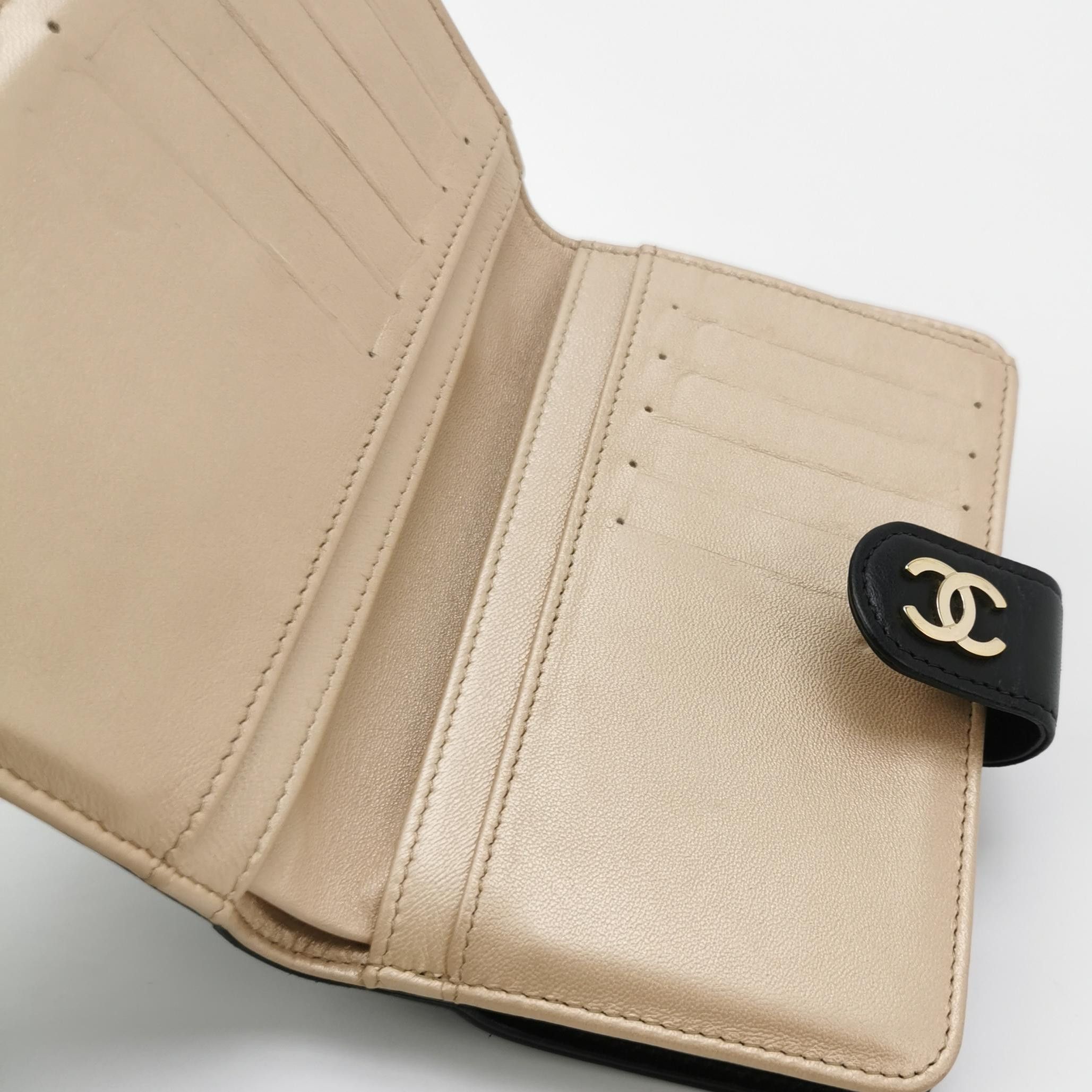 Chanel Chanel Women os Wallets Size ONE SIZE - 6 Thumbnail