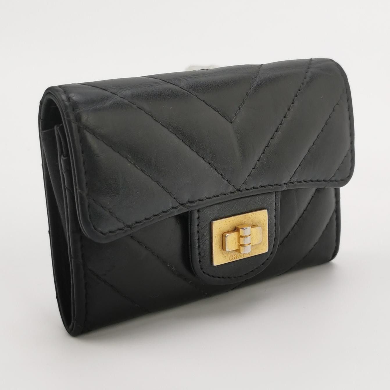 Chanel Chanel Women os Wallets Size ONE SIZE - 3 Thumbnail
