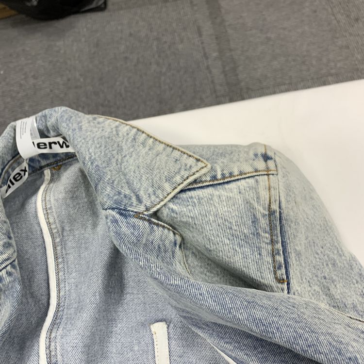 Alexander Wang Alexander Wang Acid Wash Denim Jacket Size 2 Size XS / US 0-2 / IT 36-38 - 4 Thumbnail