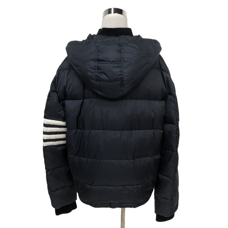 Thom Browne Thom Browne 4-Bar Puffer Jacket Size 4 Size US XL / EU 56 / 4 - 2 Thumbnail