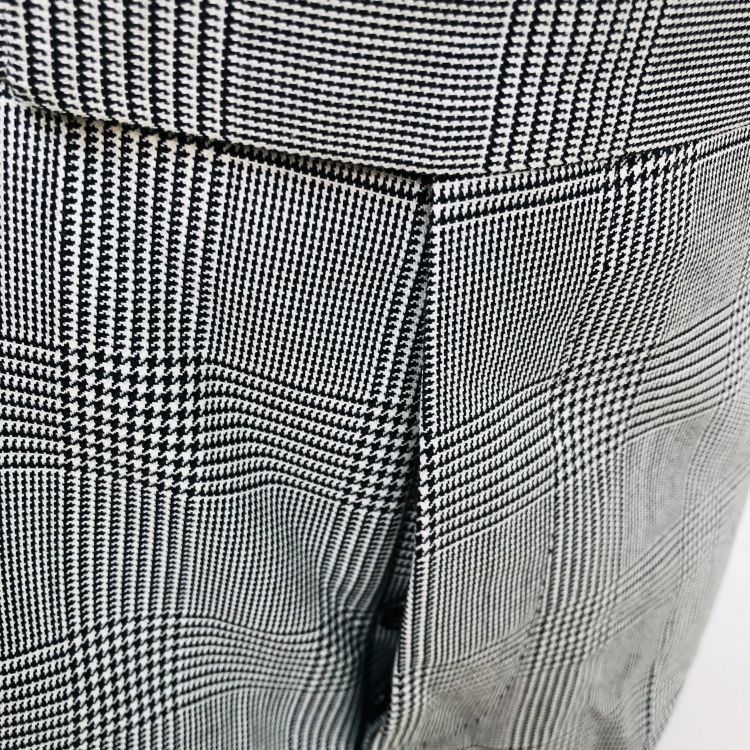 Thom Browne Thom Browne Engineered 4-Bar Check Shorts Size 30 Size US 30 / EU 46 - 7 Thumbnail