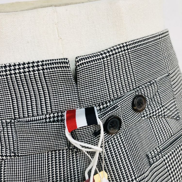 Thom Browne Thom Browne Checked 4-Bar Shorts Size 30 Size US 29 - 6 Thumbnail