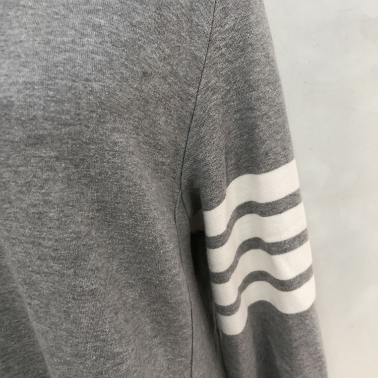 Thom Browne Thom Browne 4-Bar Stripe Sweatshirt Size L Size US L / EU 52-54 / 3 - 7 Thumbnail