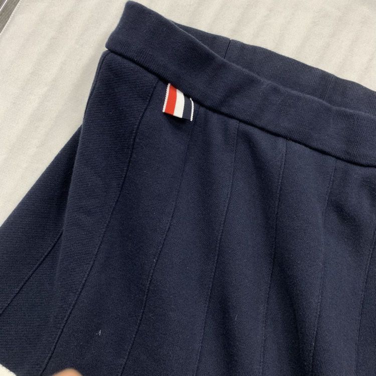 Thom Browne Thom Browne 4-Bar Midi Skirt Size 44 Size 30" / US 8 / IT 44 - 8 Thumbnail