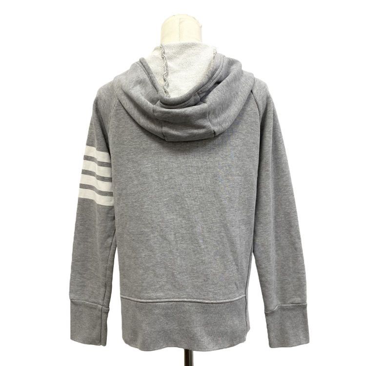 Thom Browne Thom Browne 4-Bar Zip-Up Hoodie Size L Size US L / EU 52-54 / 3 - 2 Thumbnail