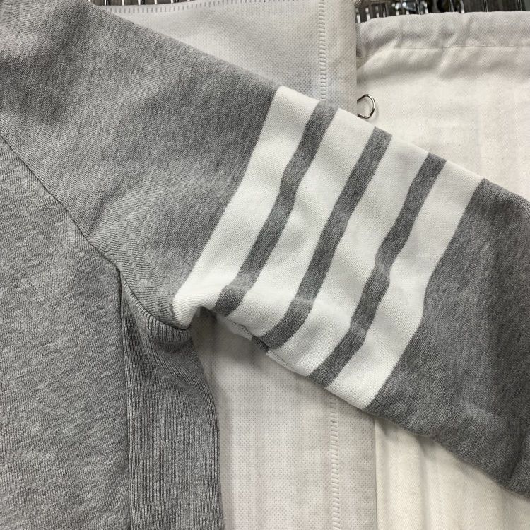 Thom Browne Thom Browne 4-Bar Zip-Up Hoodie Size L Size US L / EU 52-54 / 3 - 11 Thumbnail