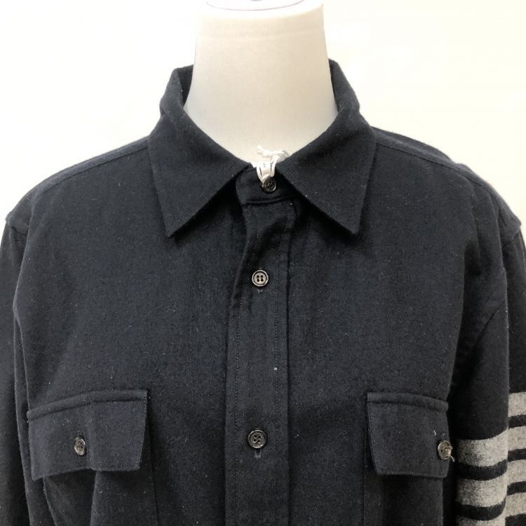 Thom Browne Thom Browne Arm Stripe Shirt Size 3 Size US L / EU 52-54 / 3 - 7 Thumbnail