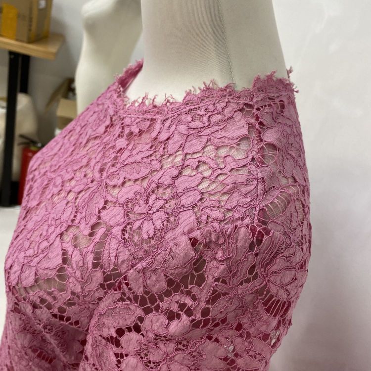 Valentino Valentino Pink Lace Midi Dress Size 44 Size M / US 6-8 / IT 42-44 - 7 Thumbnail