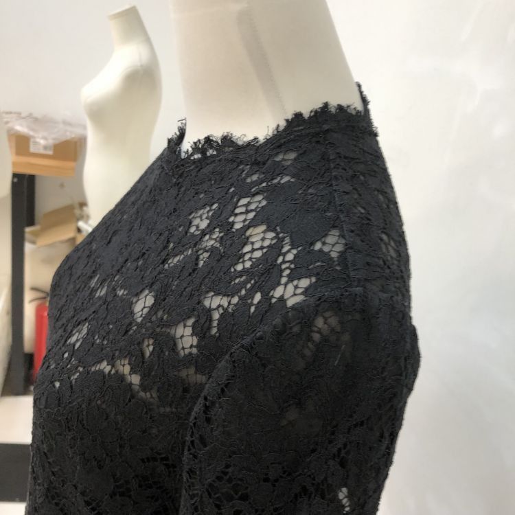 Valentino Valentino Black Lace Mini Dress Size 40 Size S / US 4 / IT 40 - 6 Thumbnail