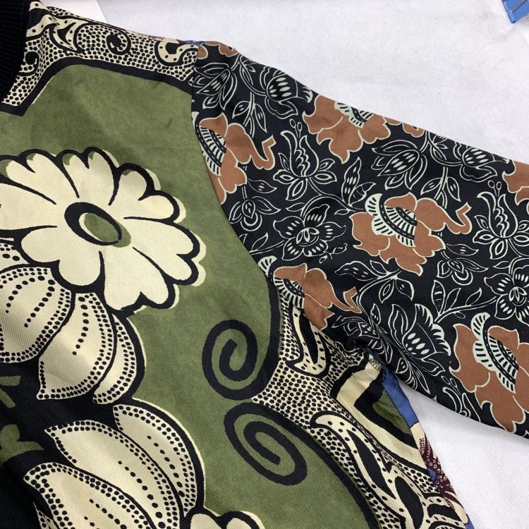 Valentino Valentino Floral Graphic Sweatshirt Size S Size US S / EU 44-46 / 1 - 5 Thumbnail