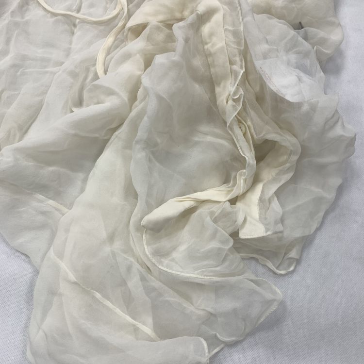 Valentino Valentino Silk Tie-Neck Blouse Size ONE SIZE - 7 Thumbnail