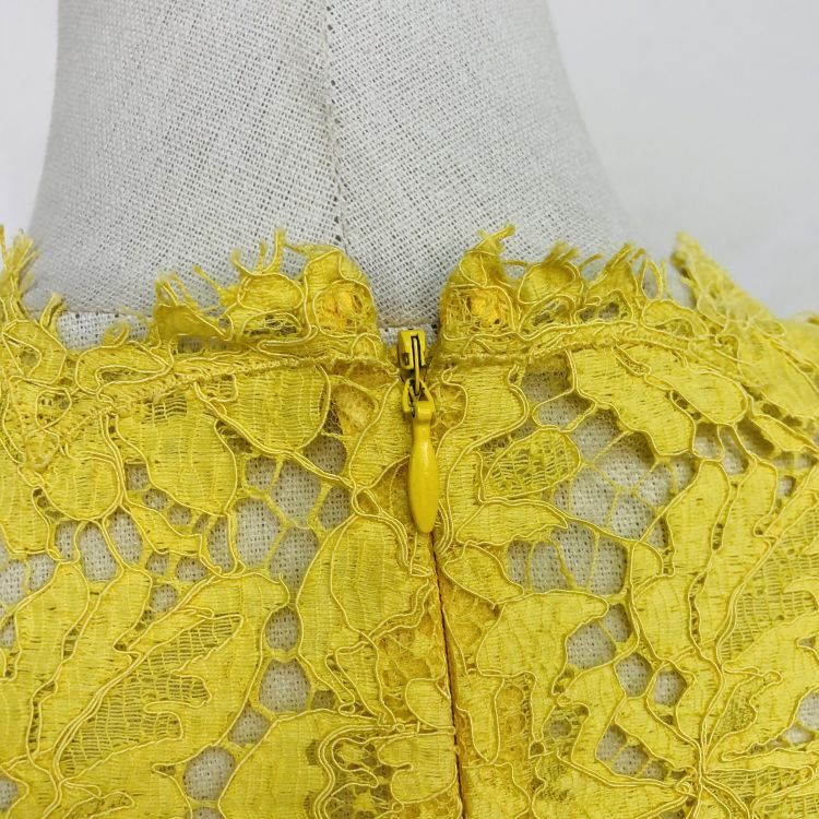 Valentino Valentino Yellow Floral Lace Dress Size 8 Size M / US 6-8 / IT 42-44 - 5 Thumbnail
