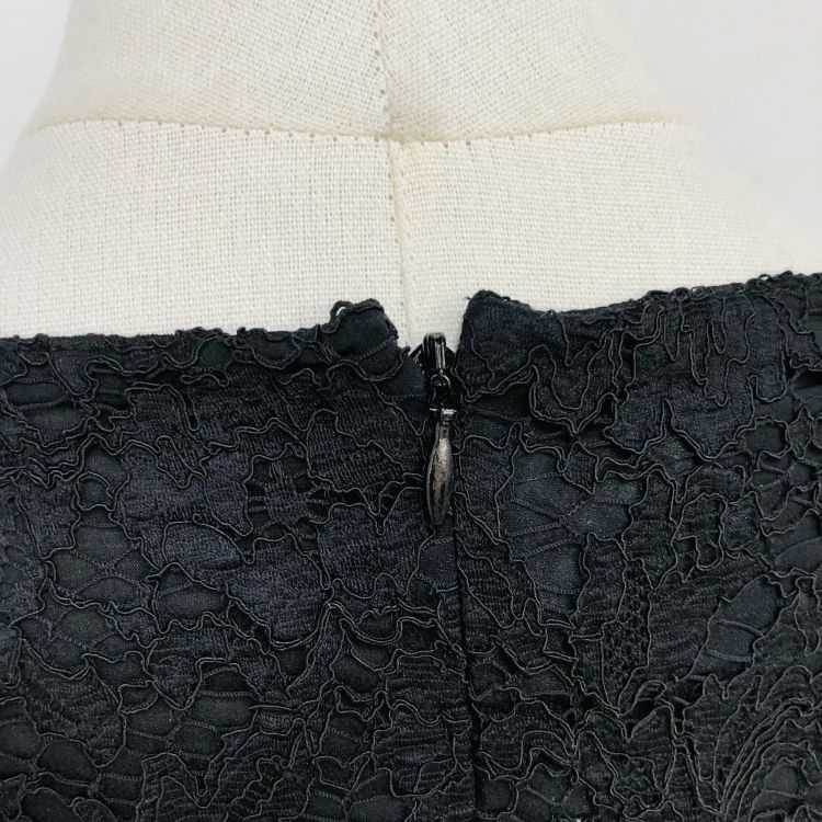Valentino Valentino Black Lace Dress Size 40 Size S / US 4 / IT 40 - 5 Thumbnail