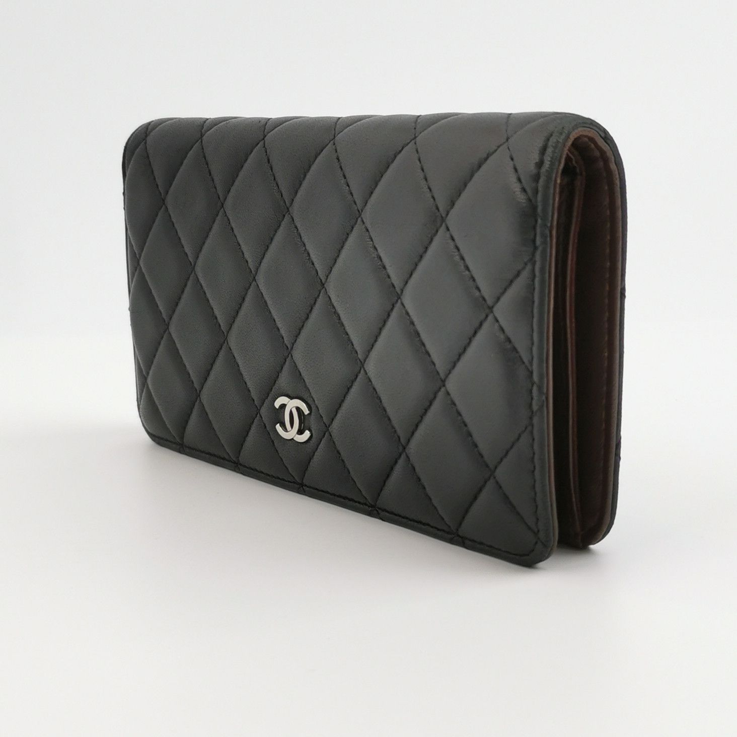 Chanel Chanel Women os Wallets Size ONE SIZE - 2 Thumbnail