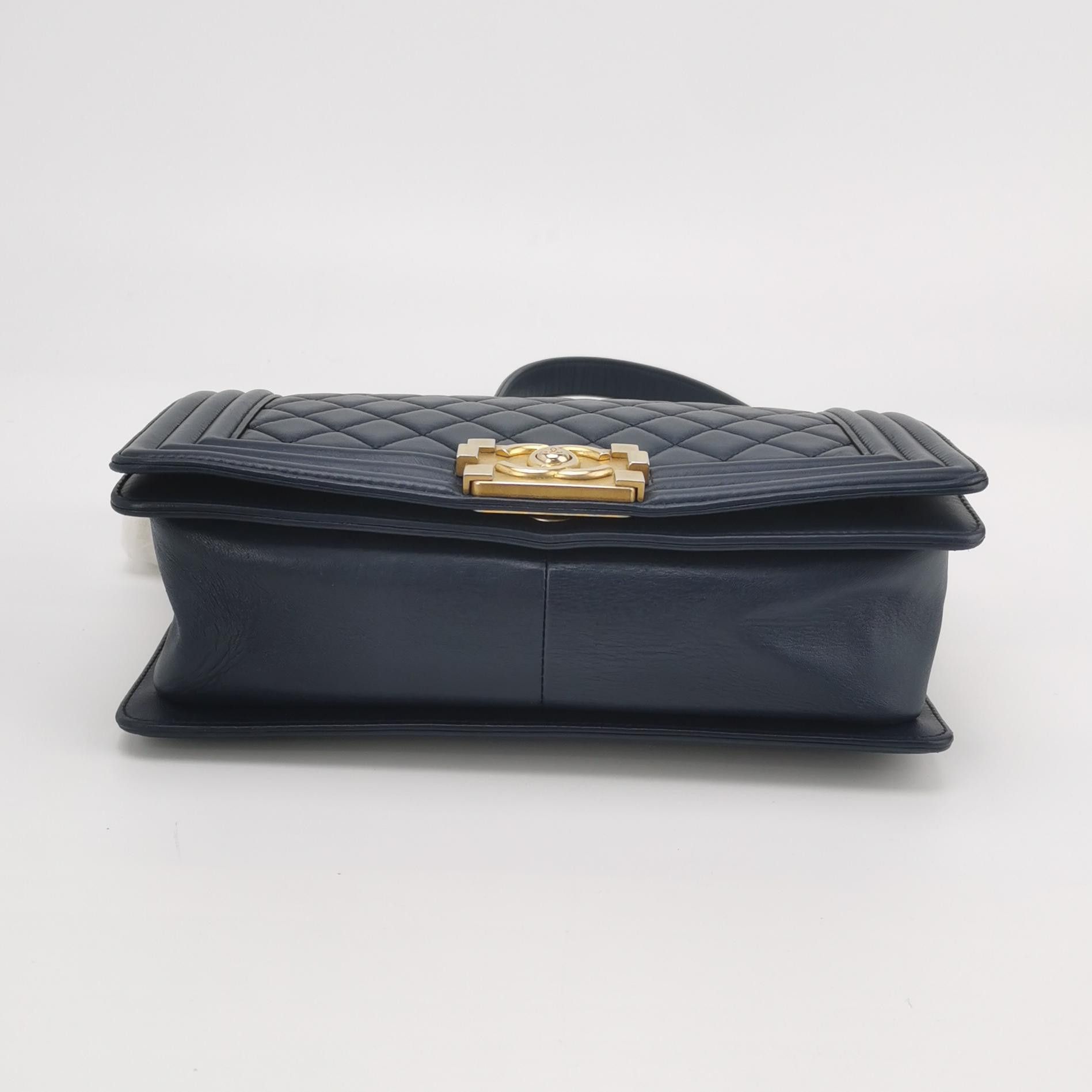 Chanel Chanel Women os Shoulder Bags Size ONE SIZE - 6 Thumbnail