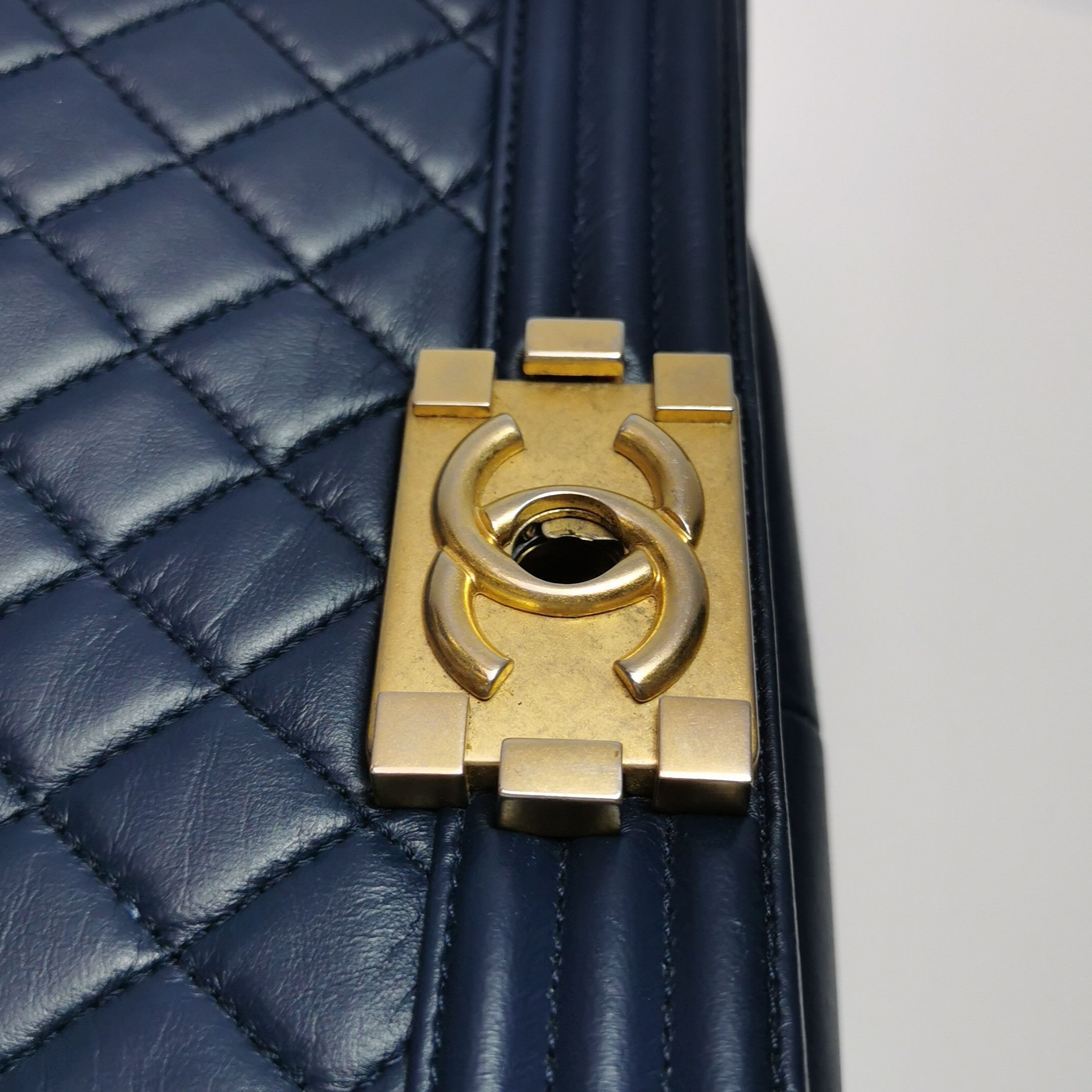Chanel Chanel Women os Shoulder Bags Size ONE SIZE - 14 Thumbnail