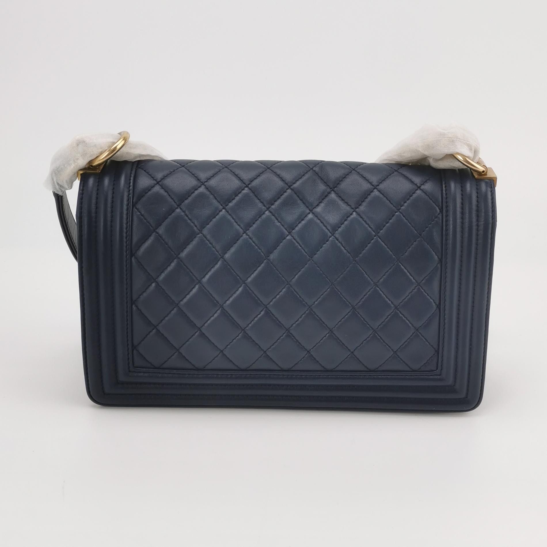 Chanel Chanel Women os Shoulder Bags Size ONE SIZE - 5 Thumbnail
