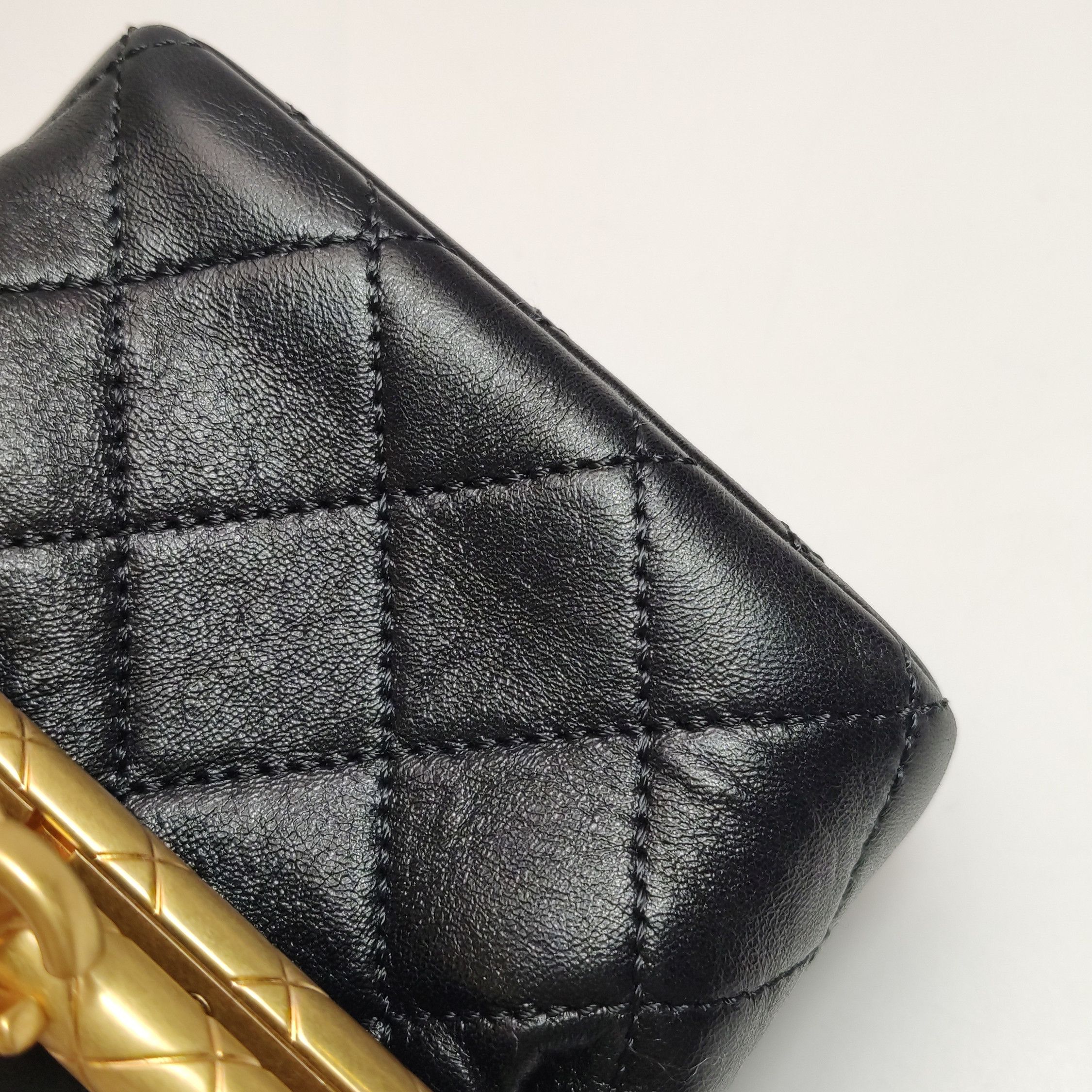 Chanel Chanel Women os Shoulder Bags Size ONE SIZE - 13 Thumbnail