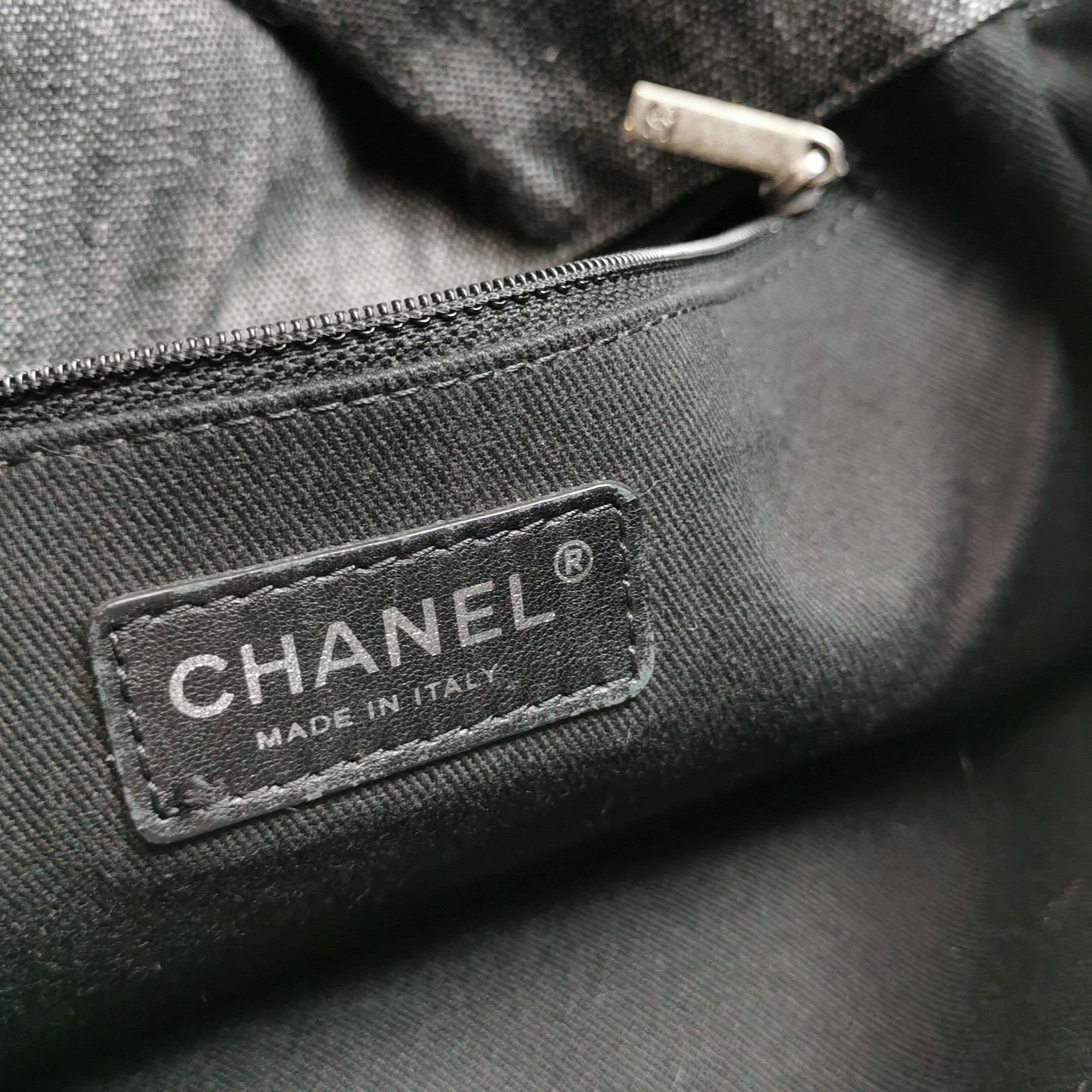 Chanel Chanel Women os Crossbody Bags Size ONE SIZE - 10 Thumbnail