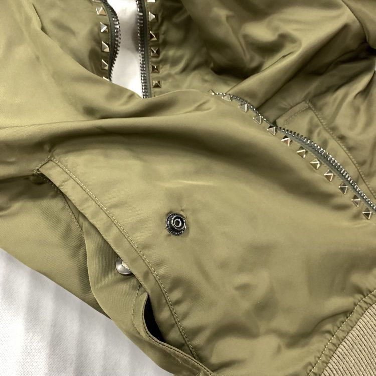 Valentino Valentino Rockstud Bomber Jacket Size S Size US S / EU 44-46 / 1 - 7 Thumbnail