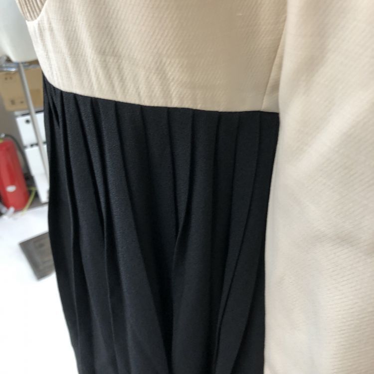 Valentino Valentino Colorblock Pleated Dress Size 40 Size S / US 4 / IT 40 - 8 Thumbnail