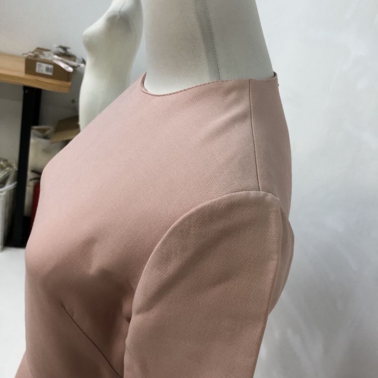 Valentino Valentino Pink Ruffle Hem Midi Dress Size IT 40 Size S / US 4 / IT 40 - 7 Thumbnail