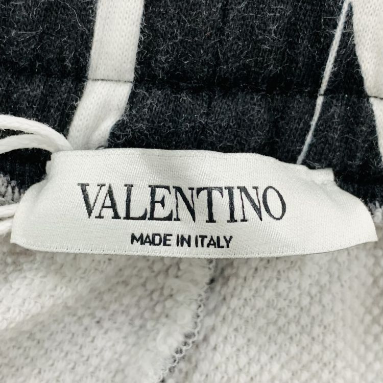 Valentino Valentino VLTN Logo Print Shorts Size 30 Size US 30 / EU 46 - 3 Thumbnail