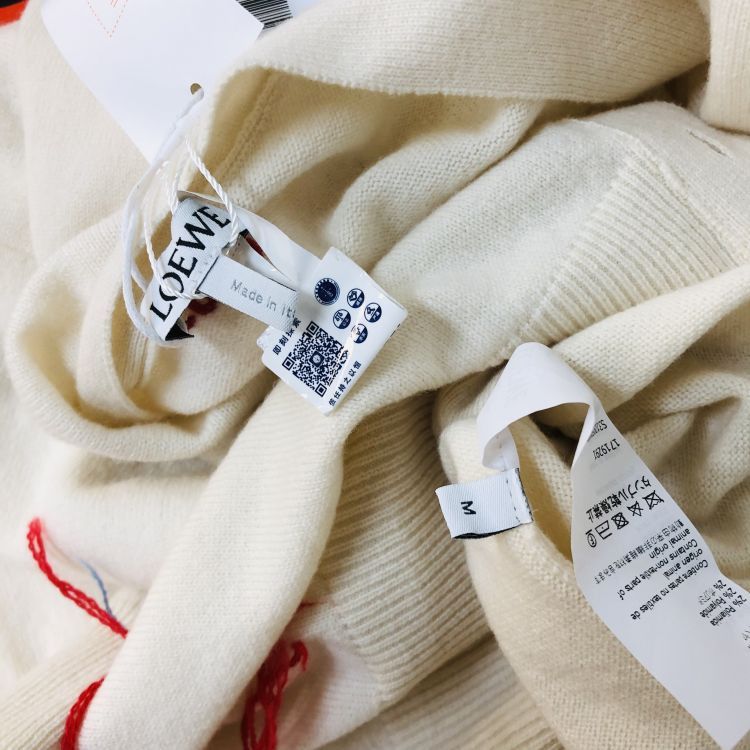 Loewe Loewe Embroidered Patch Cardigan Size M Size US M / EU 48-50 / 2 - 8 Thumbnail