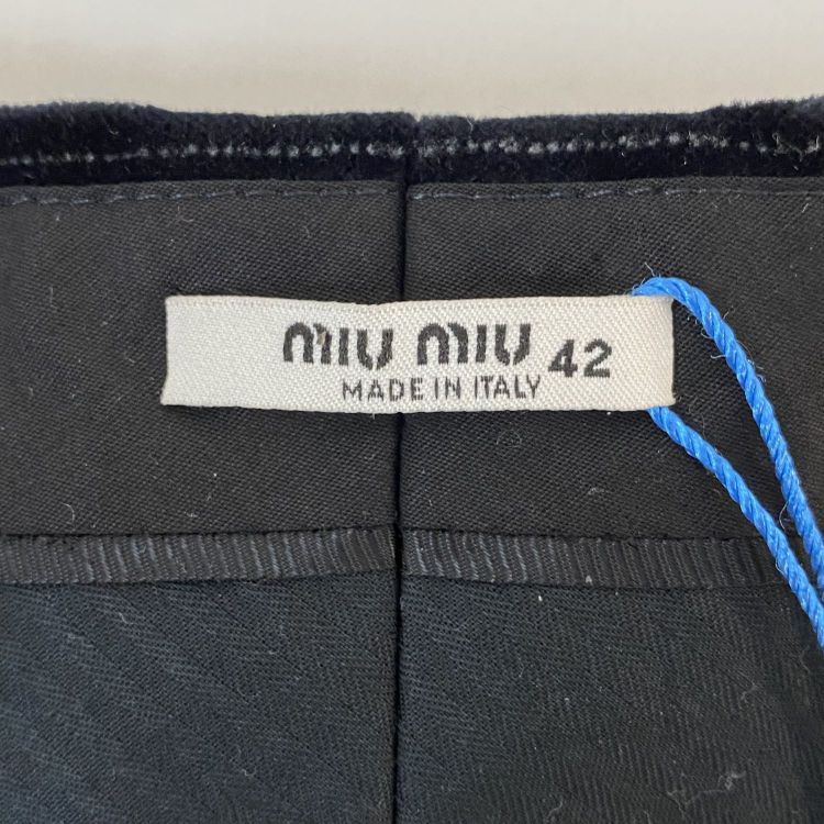 Miu Miu Miu Miu Pinstripe Crystal Buckle Shorts Size 42 Size 28" / US 6 / IT 42 - 3 Thumbnail