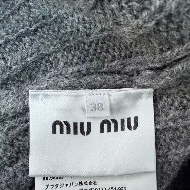 Miu Miu Miu Miu Grey Logo Knit Sweater Size 38 Size XS / US 0-2 / IT 36-38 - 4 Thumbnail