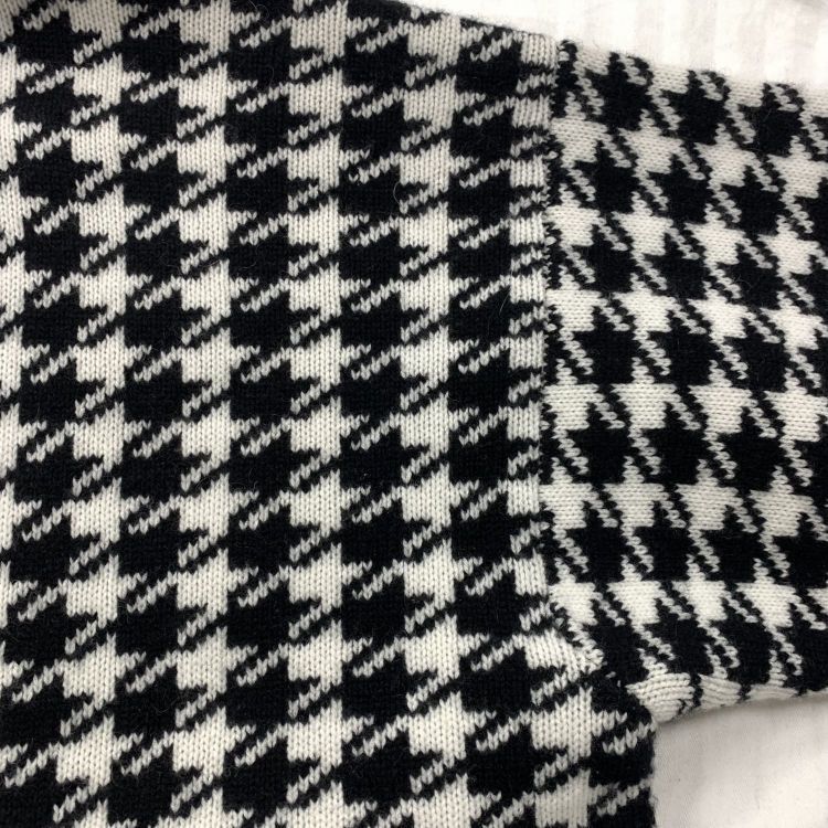 Miu Miu Miu Miu Houndstooth Cashmere Cardigan Size 40 Size S / US 4 / IT 40 - 6 Thumbnail