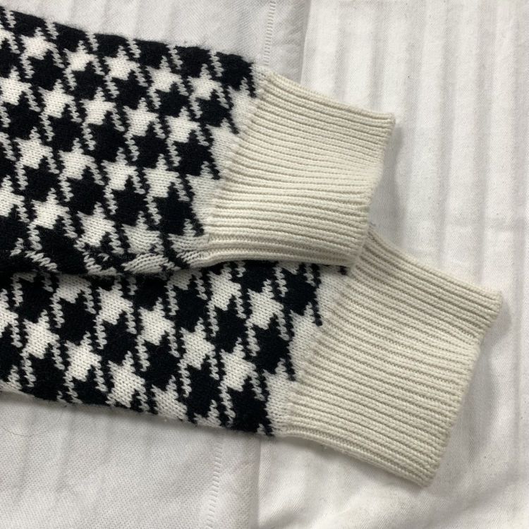 Miu Miu Miu Miu Houndstooth Cashmere Cardigan Size 40 Size S / US 4 / IT 40 - 9 Thumbnail