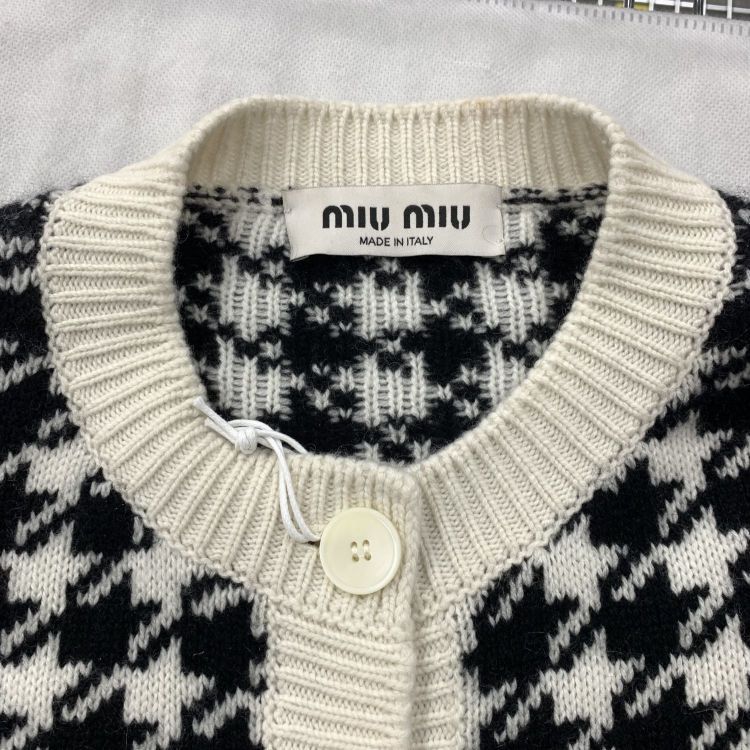 Miu Miu Miu Miu Houndstooth Cashmere Cardigan Size 40 Size S / US 4 / IT 40 - 10 Thumbnail