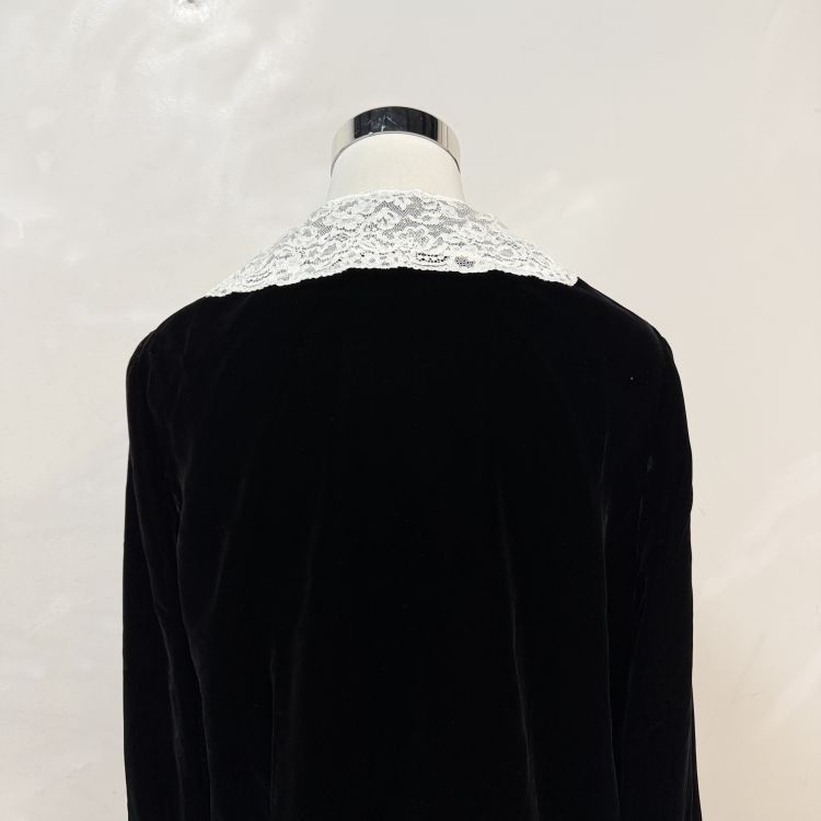 Miu Miu Miu Miu Velvet Lace Collar Coat Size 40 Size S / US 4 / IT 40 - 11 Thumbnail
