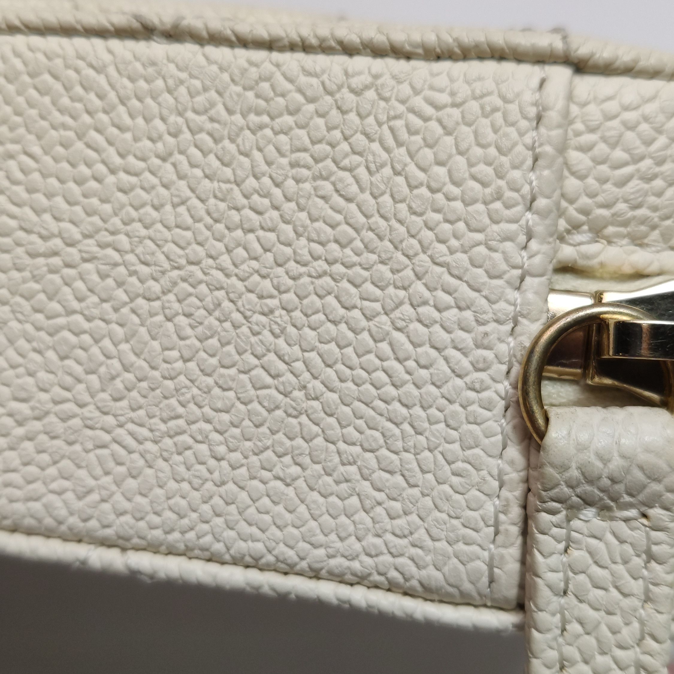 Chanel Chanel Women os Belt Bags Size ONE SIZE - 17 Thumbnail