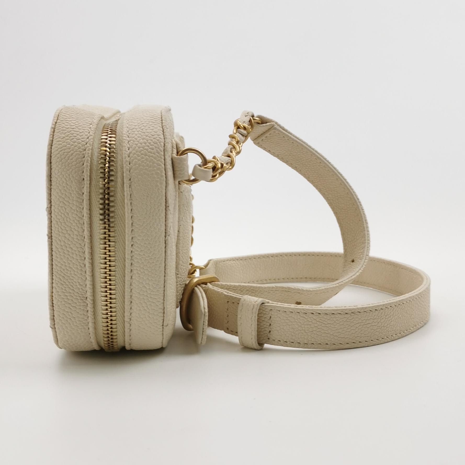 Chanel Chanel Women os Belt Bags Size ONE SIZE - 3 Thumbnail